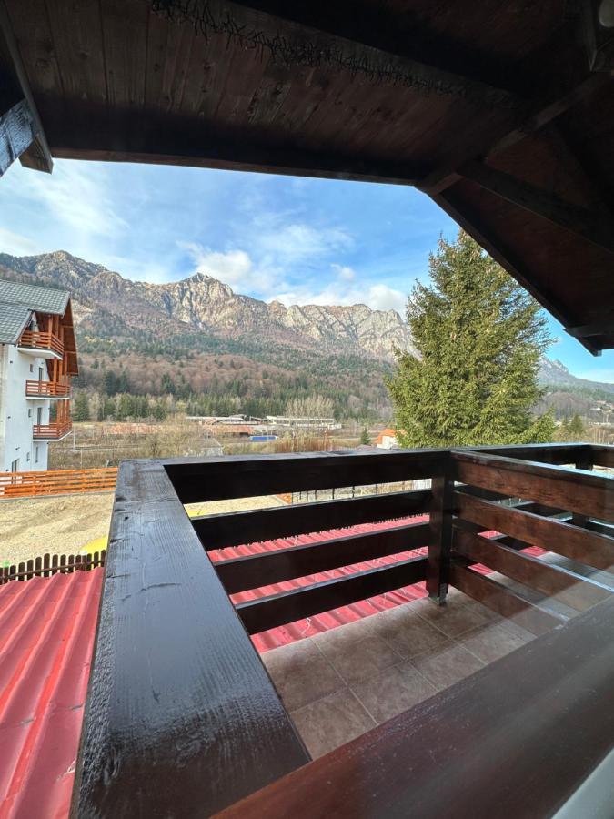 Casa Rares Buşteni Exteriör bild