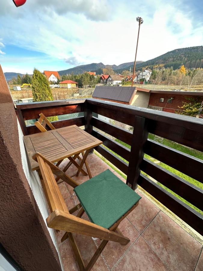 Casa Rares Buşteni Exteriör bild